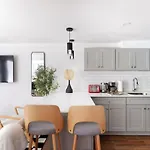 91-1D 3Br 2Baths Duplex With A Private Back Yard - Gym